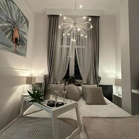 Salt No 2 - Jacuzzi Apartment Wieliczka